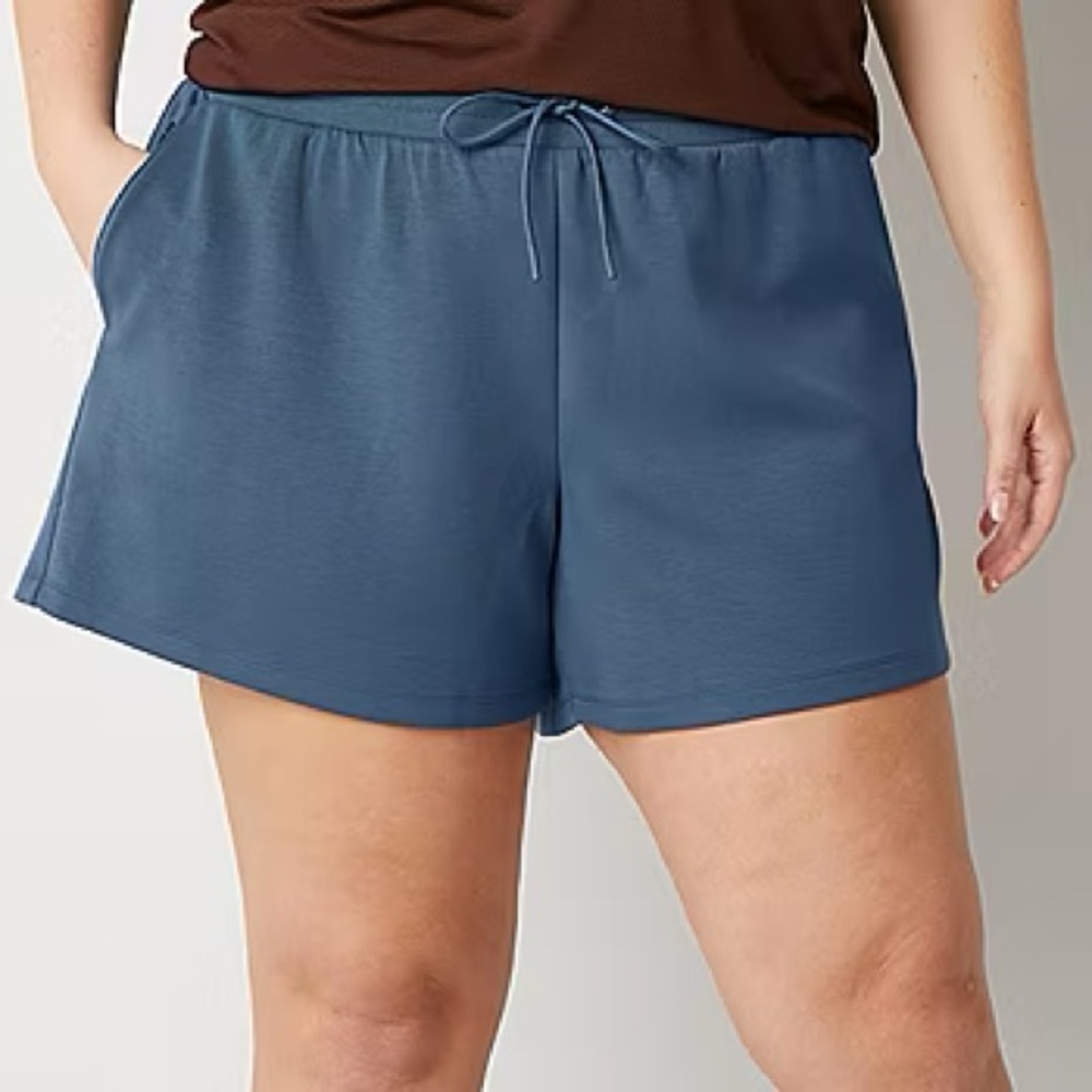 NEW‎ Xersion Women's Blue Mid Rise Shorts